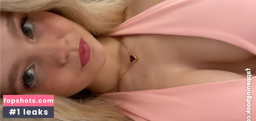 Courtney_36180 gallery photo #36