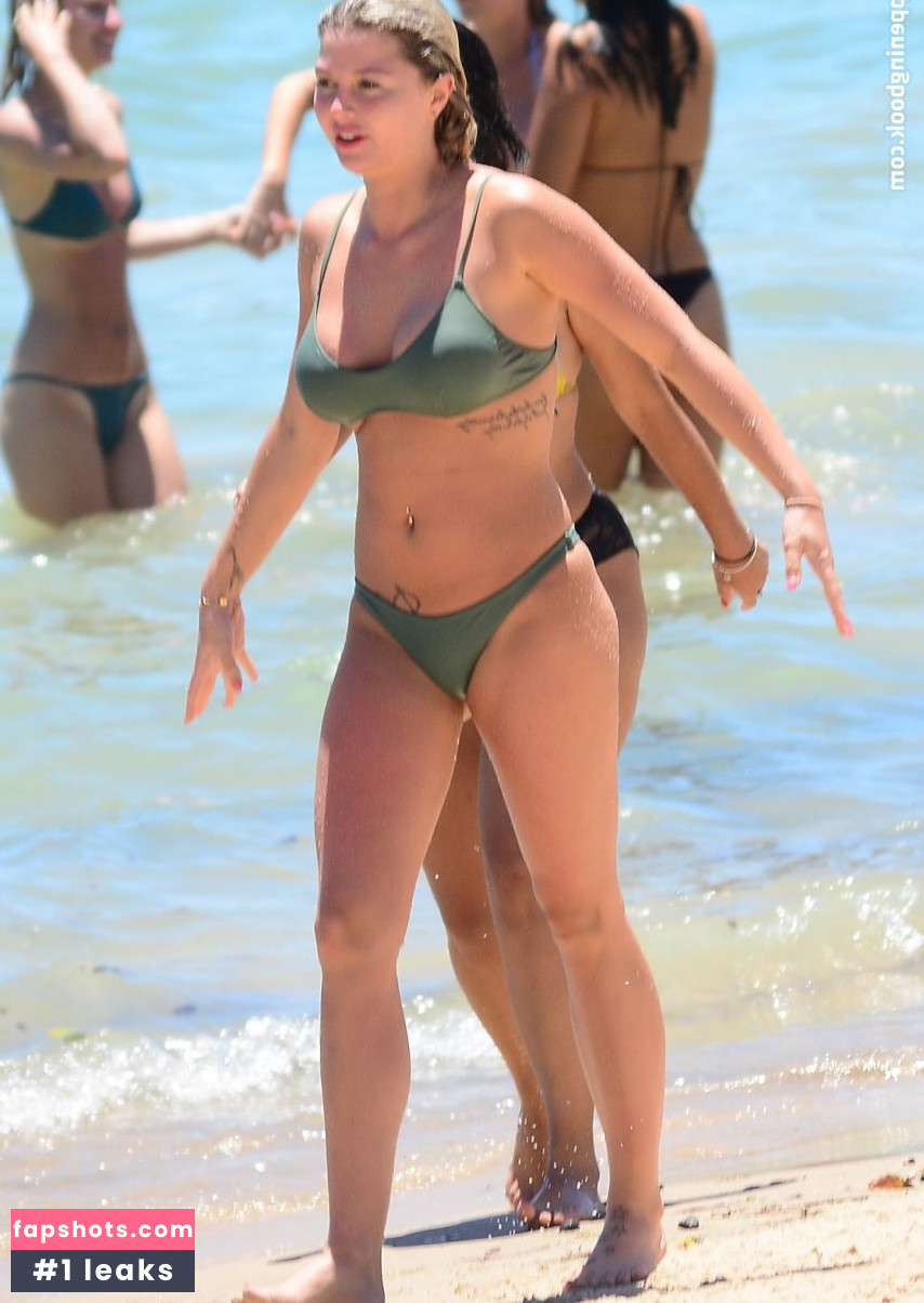 Courtney Cole gallery photo #19