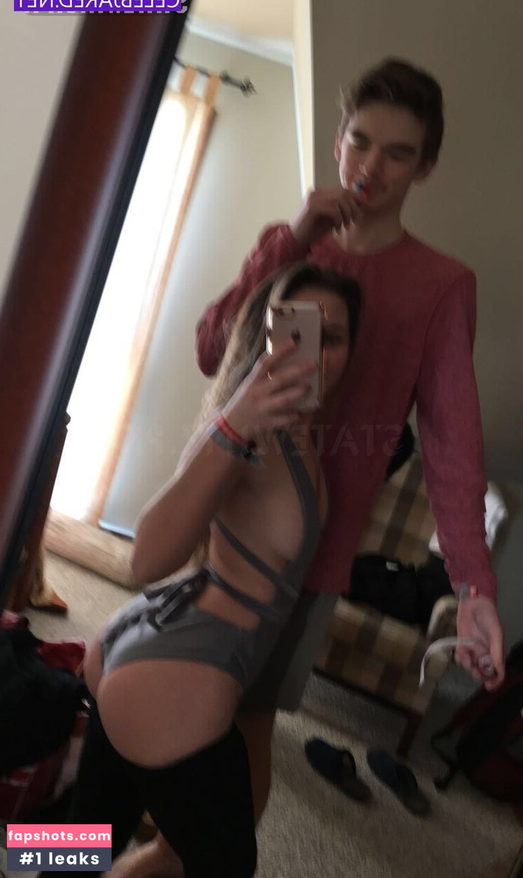 Courtney Craib Nude Leaks OnlyFans Photos #3 - LeakJerk