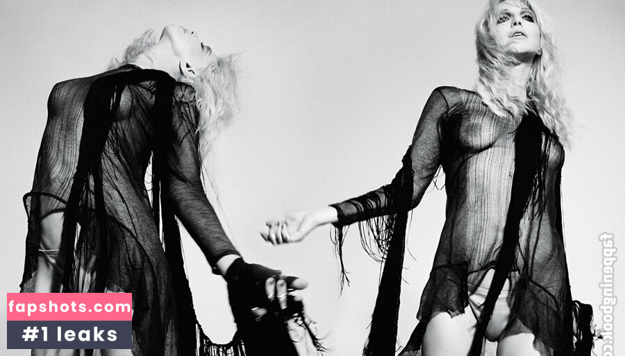 Courtney Love gallery photo #21