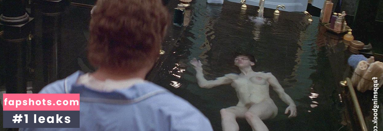 Courtney Love gallery photo #48