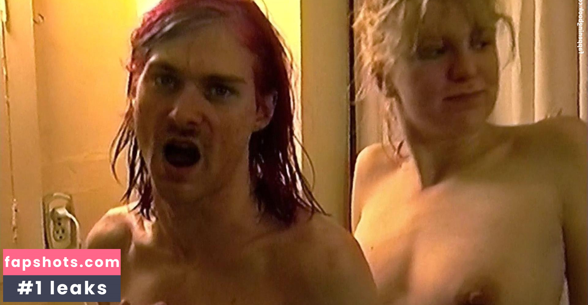 Courtney Love gallery photo #72