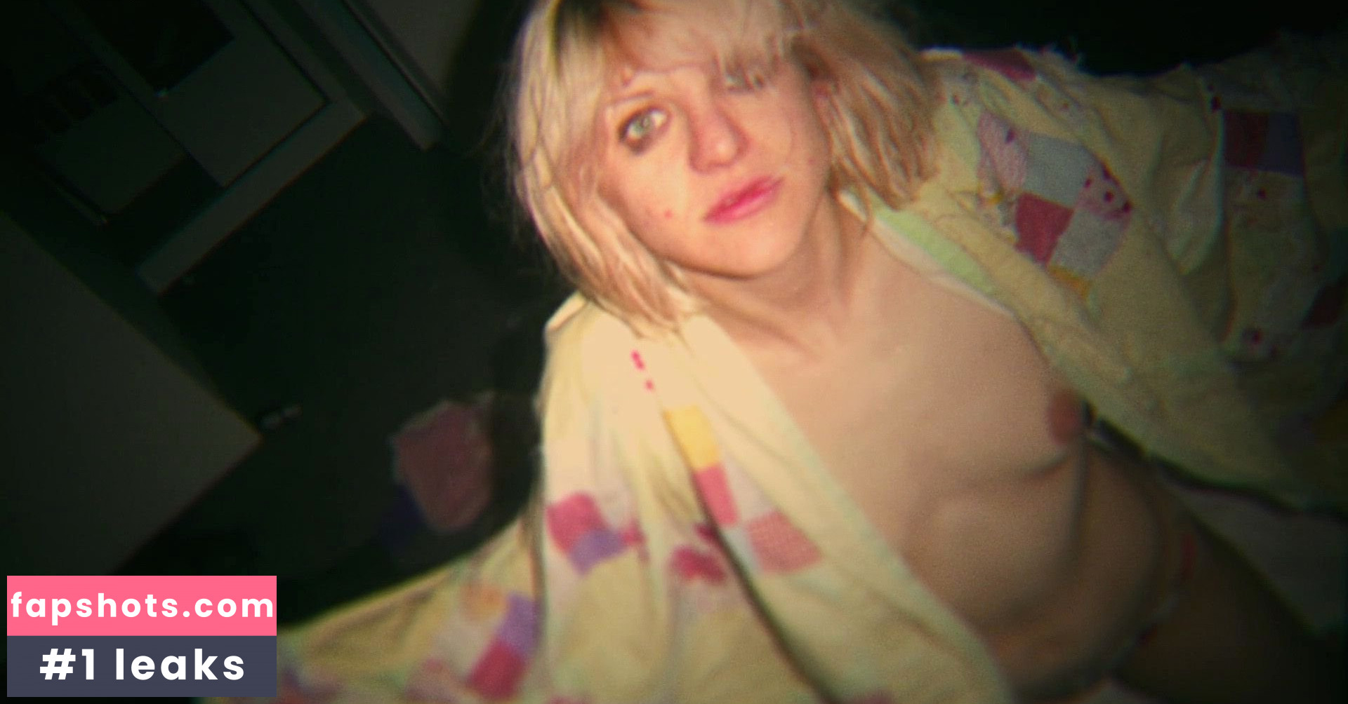 Courtney Love gallery photo #94