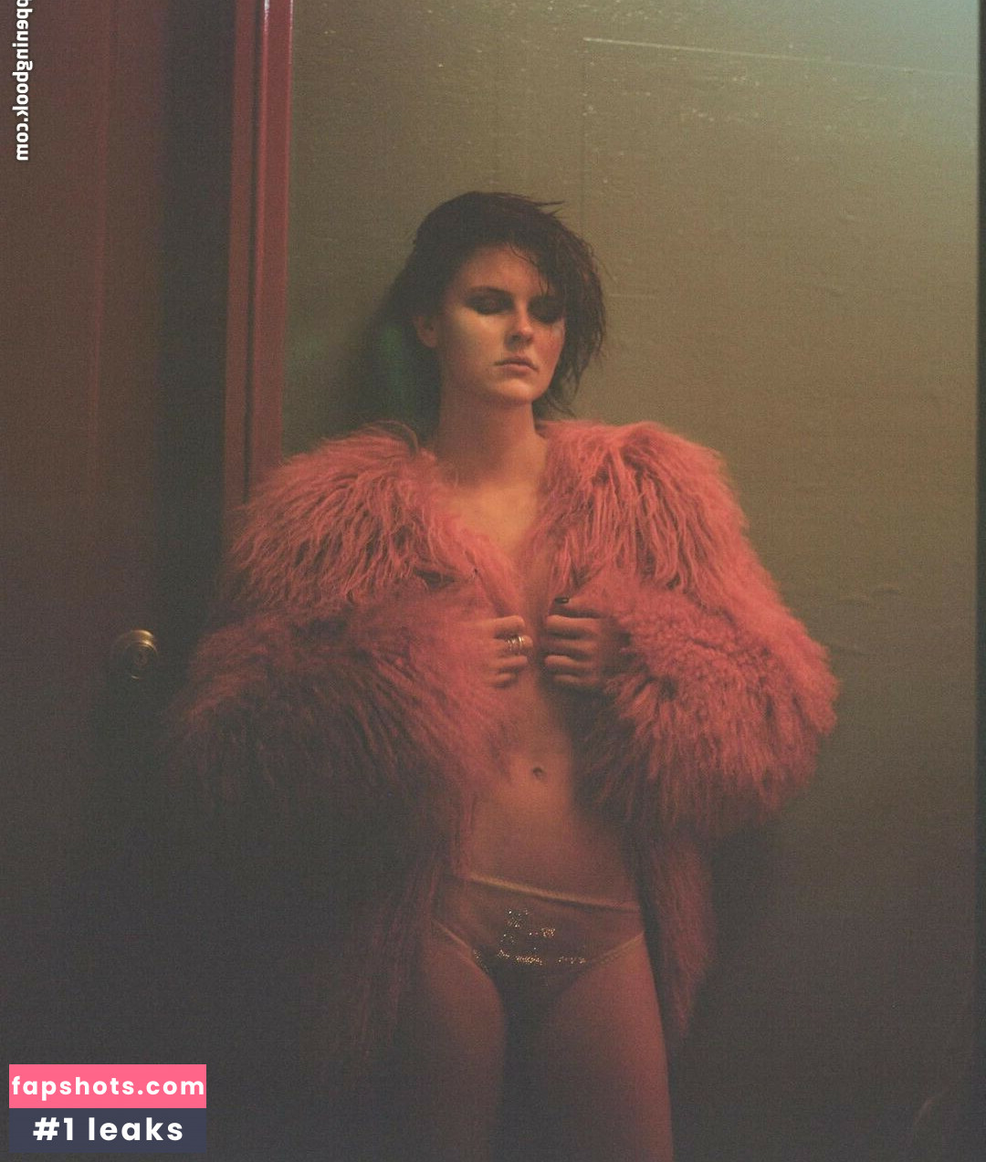 Courtney Mawhorr gallery photo #12