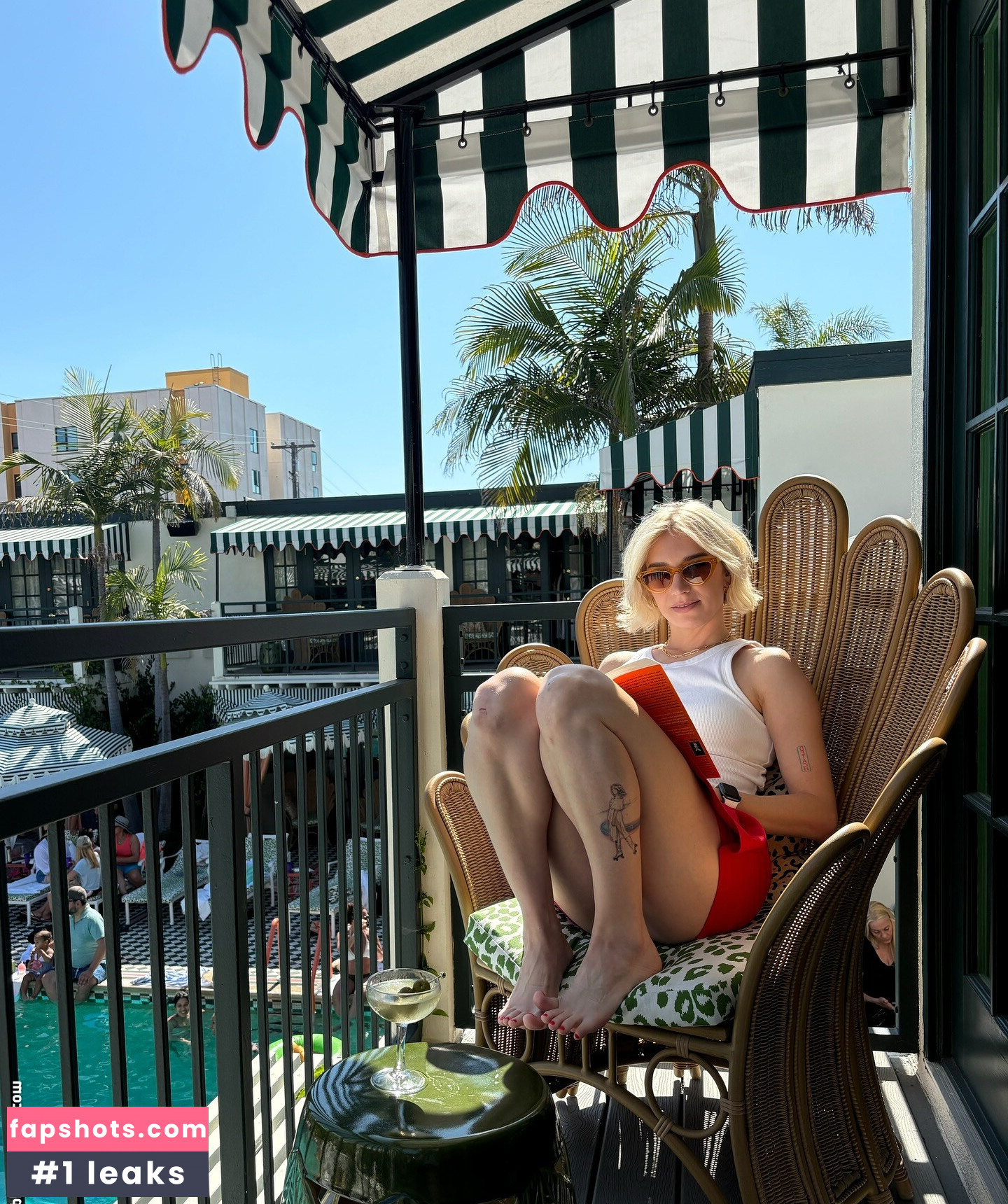 Courtney Miller gallery photo #101