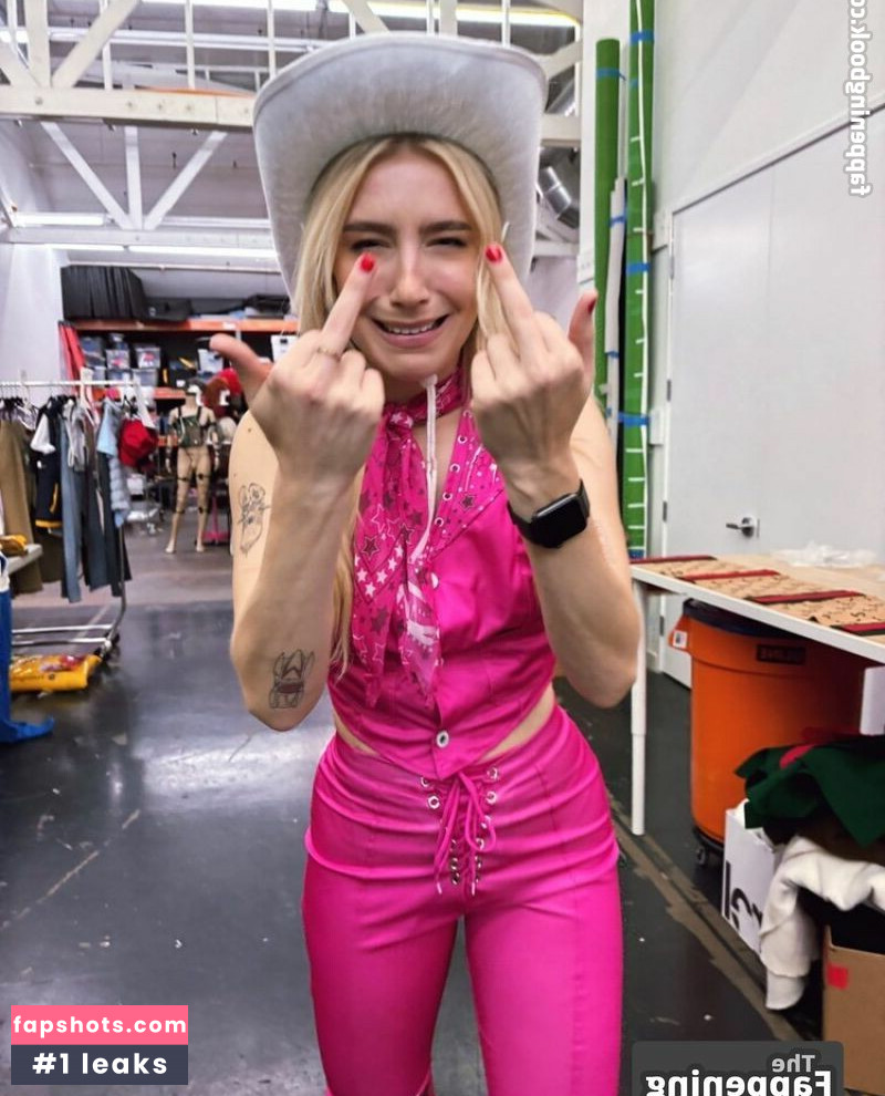 Courtney Miller gallery photo #129