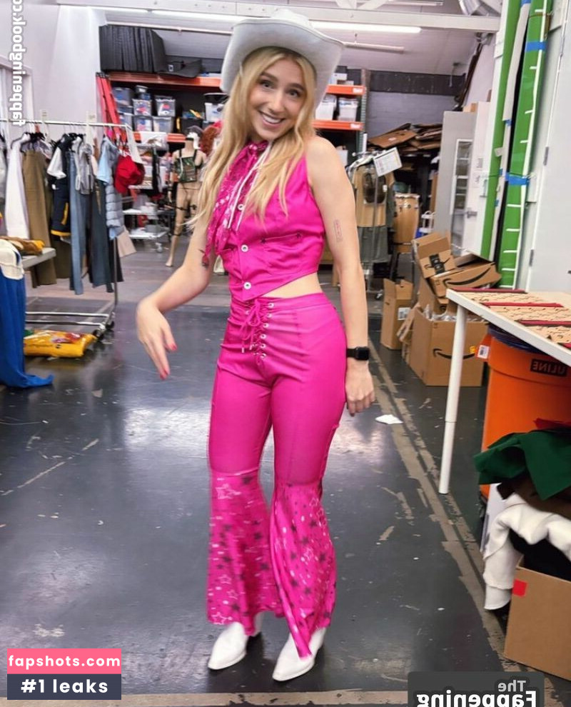 Courtney Miller gallery photo #130