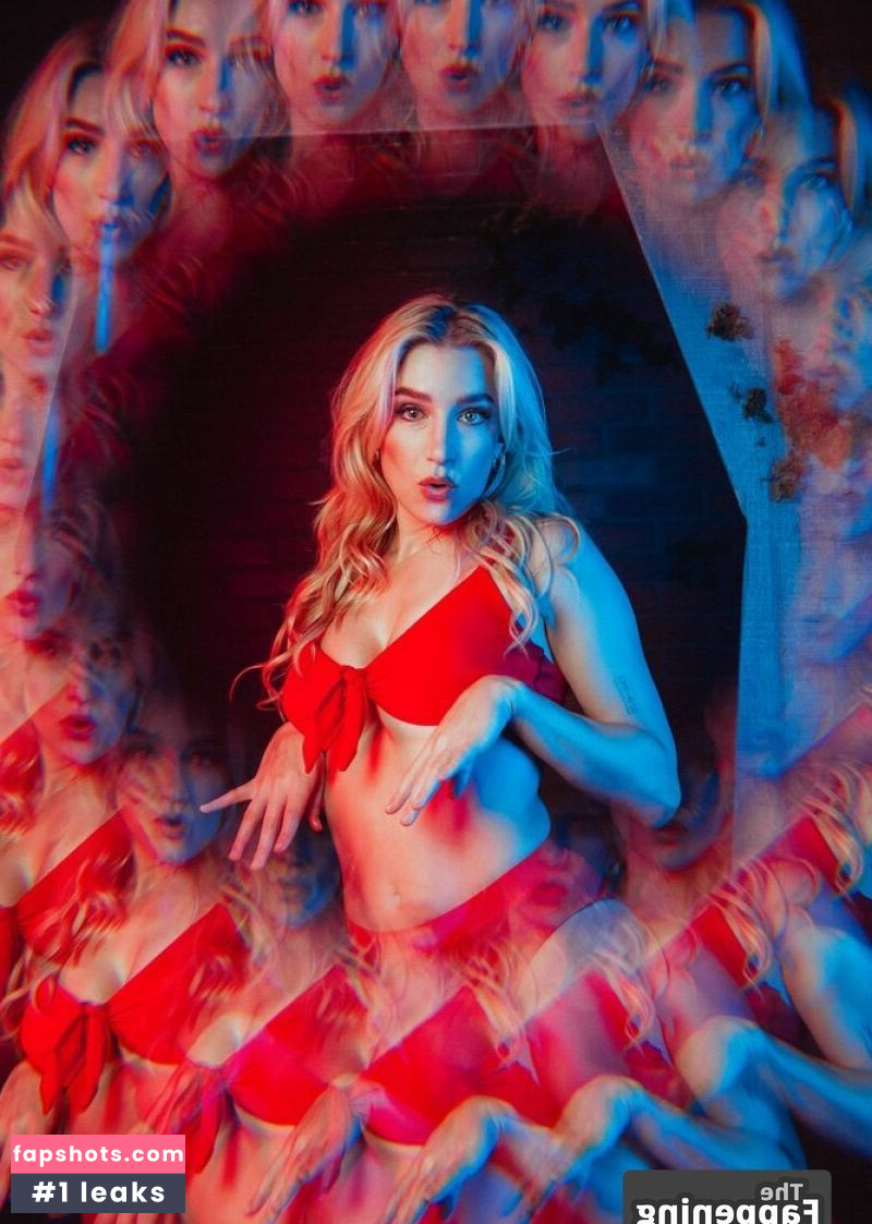 Courtney Miller gallery photo #140