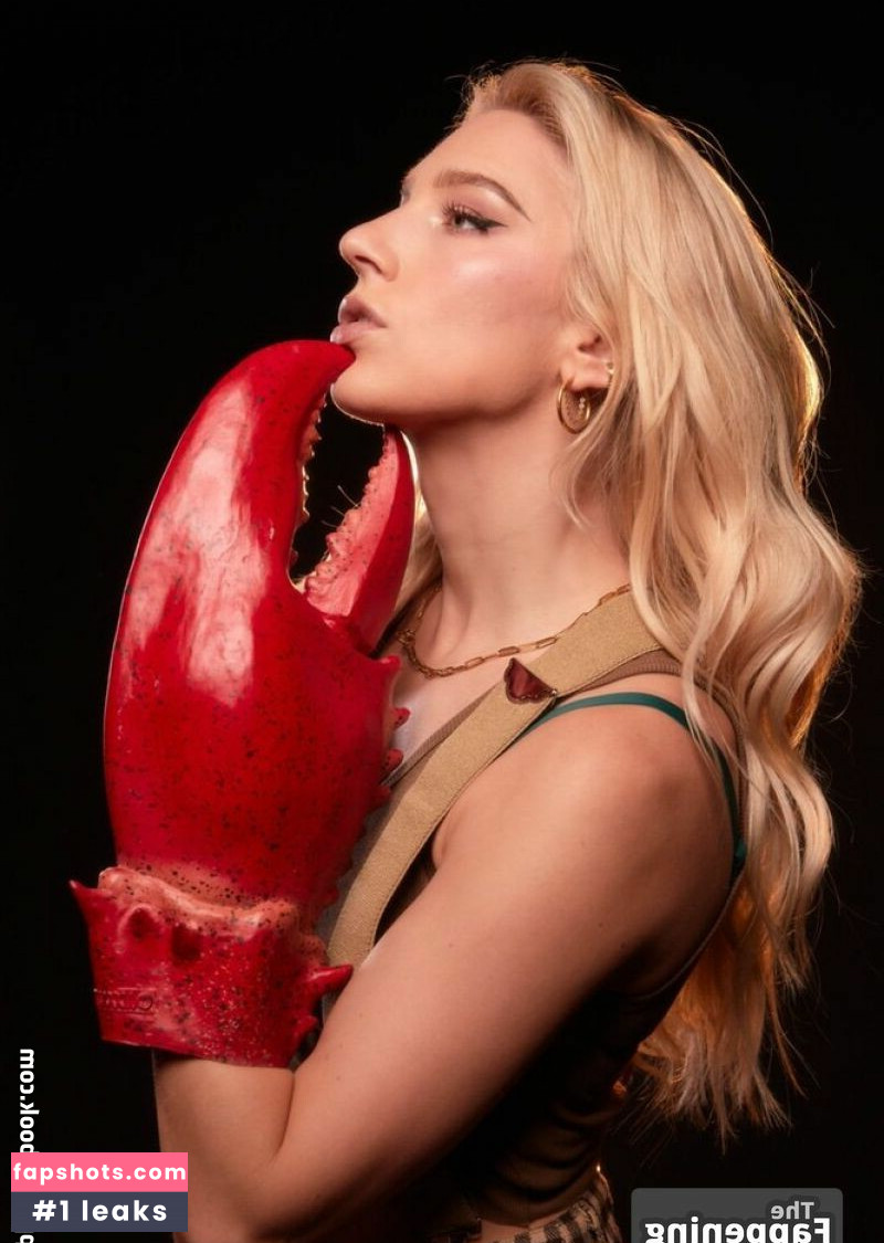 Courtney Miller gallery photo #142