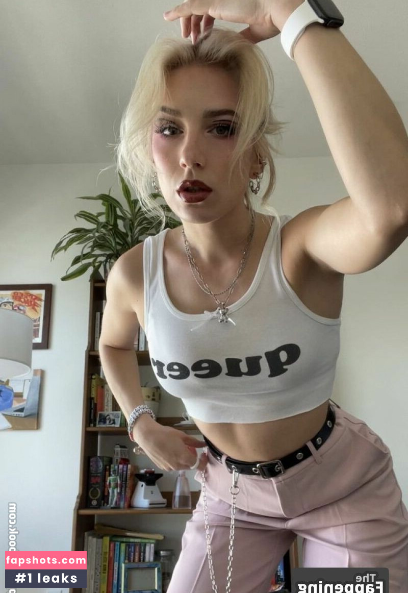 Courtney Miller gallery photo #144