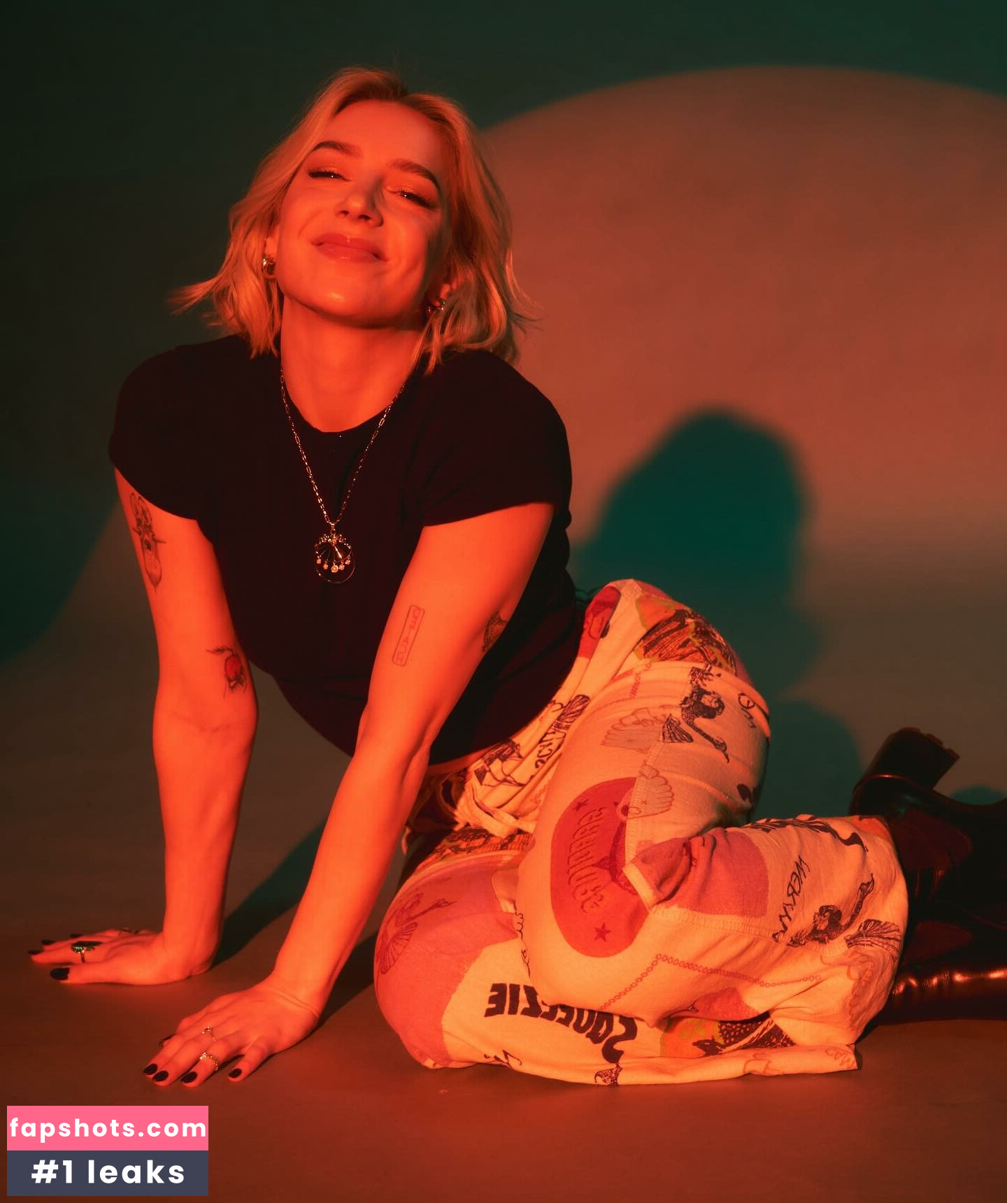 Courtney Miller gallery photo #152