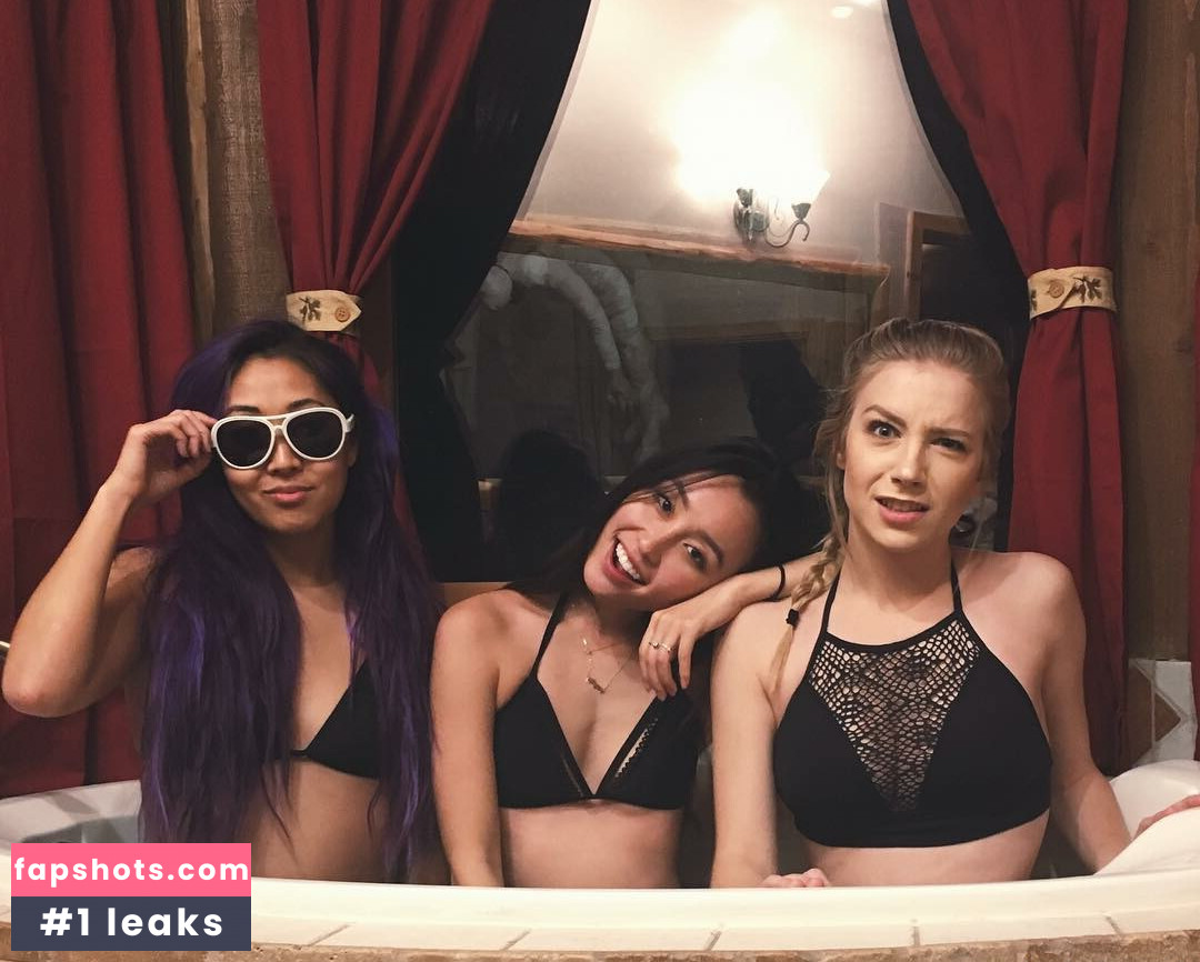 Courtney Miller gallery photo #168