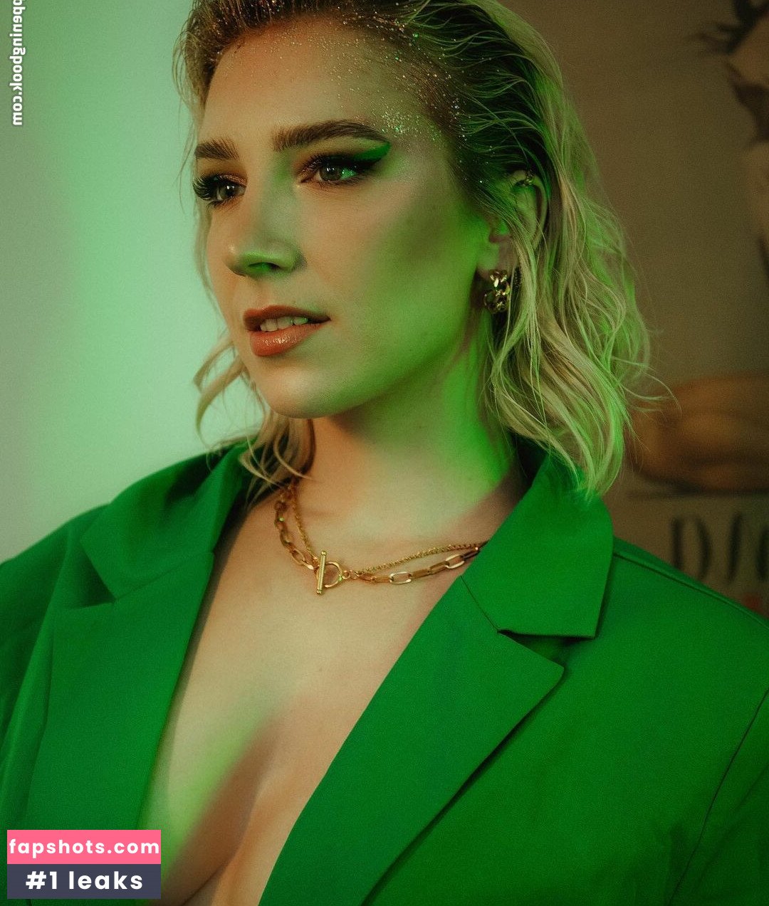 Courtney Miller gallery photo #182