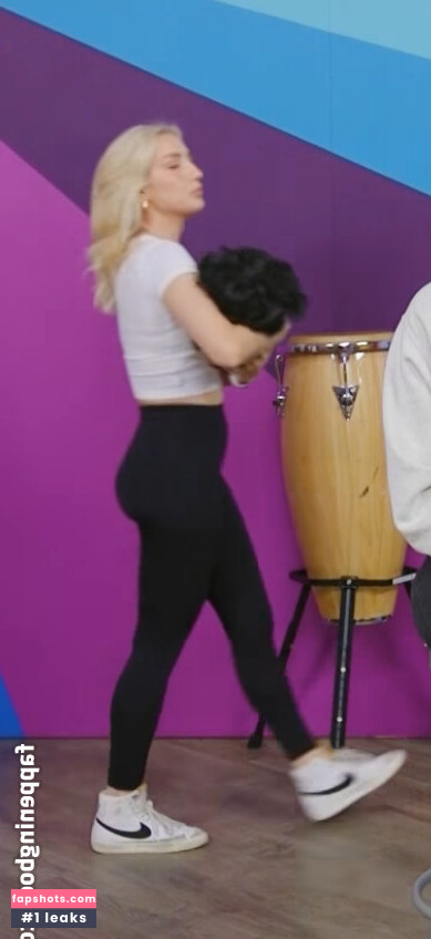 Courtney Miller gallery photo #185