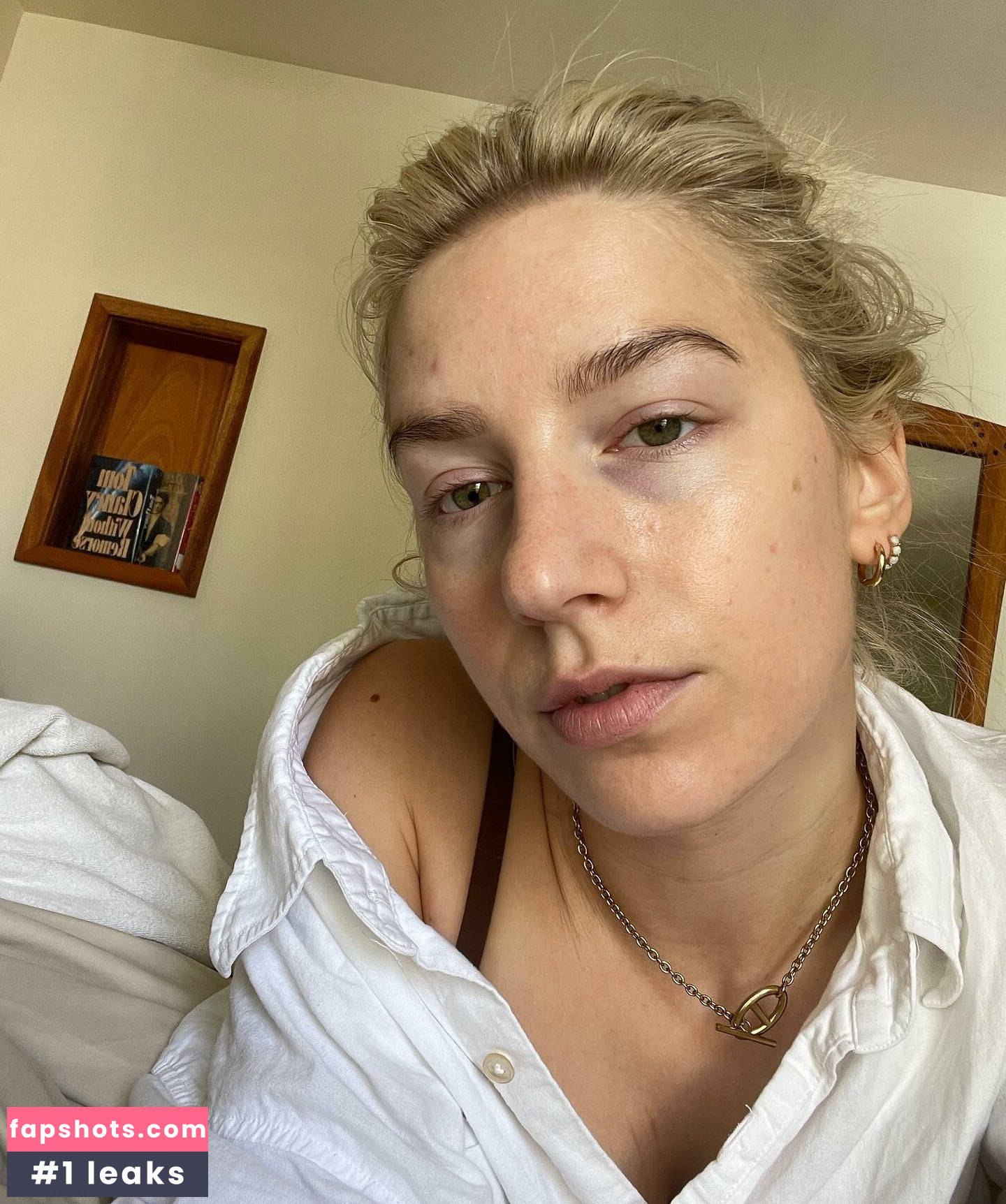 Courtney Miller gallery photo #192