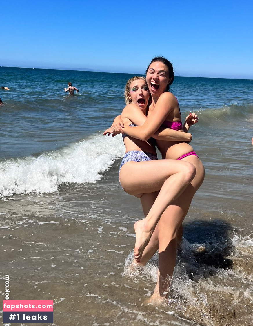 Courtney Miller gallery photo #203