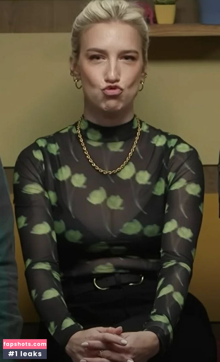 Courtney Miller gallery photo #228