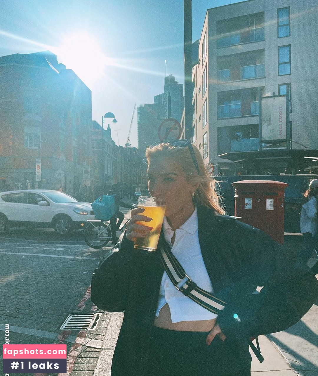 Courtney Miller gallery photo #231