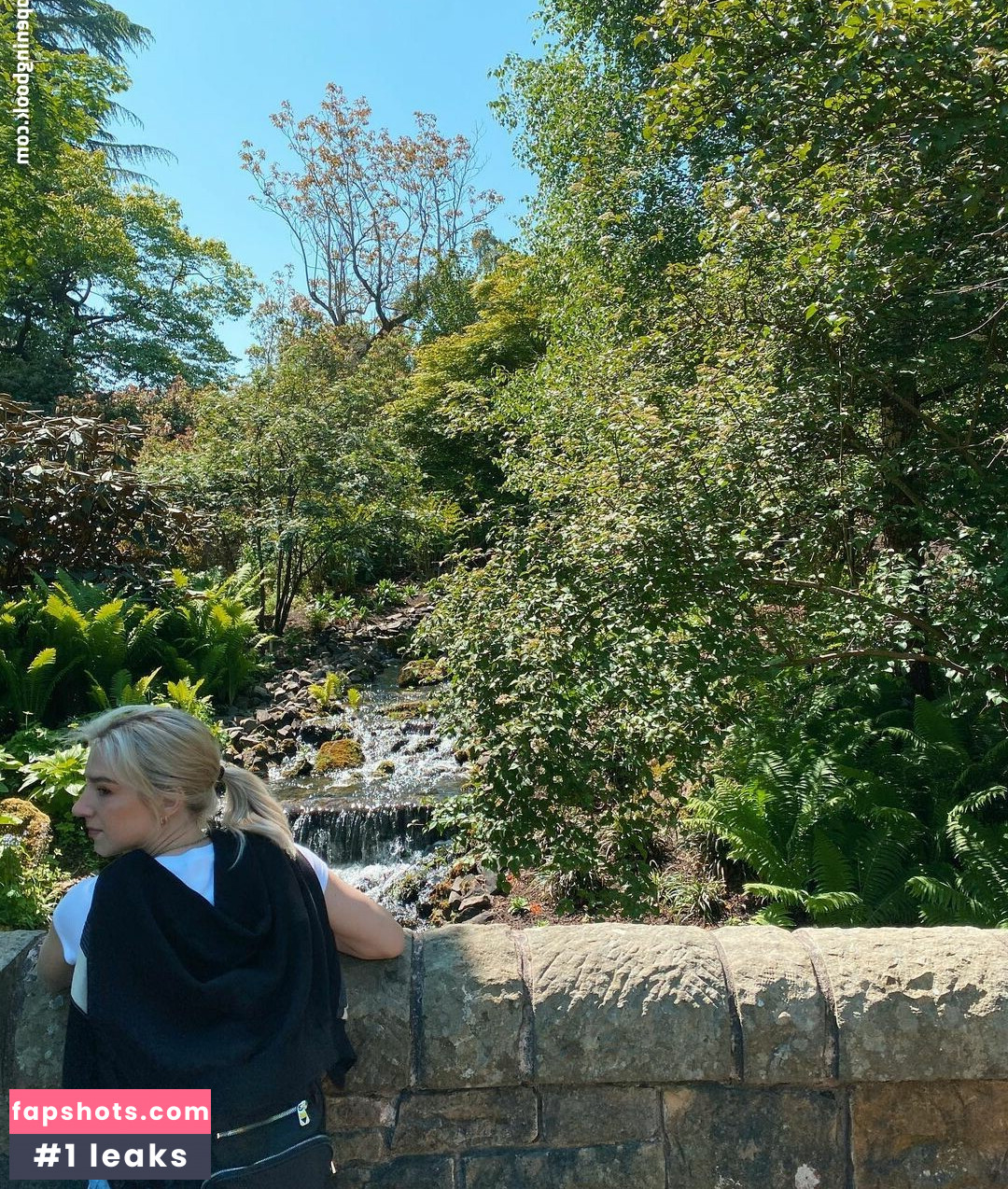 Courtney Miller gallery photo #241