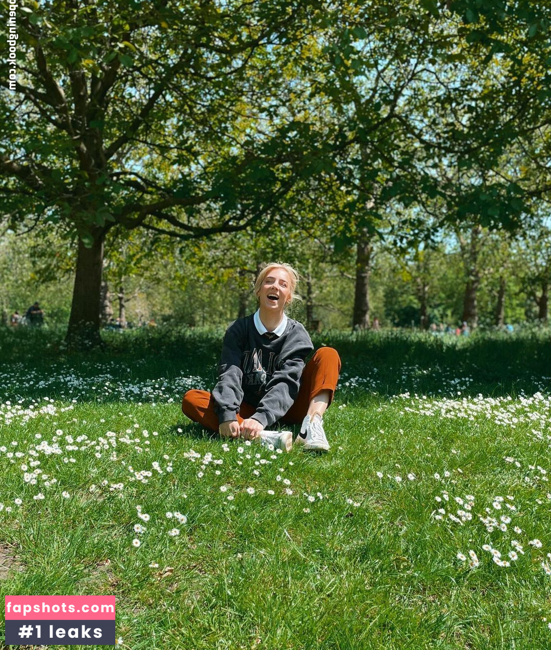 Courtney Miller gallery photo #245