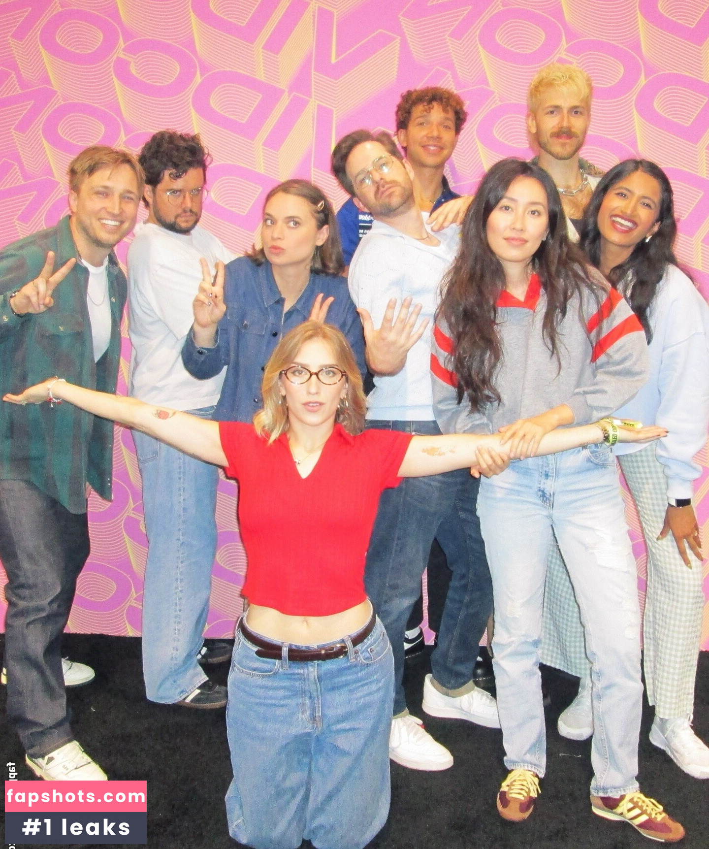 Courtney Miller gallery photo #27