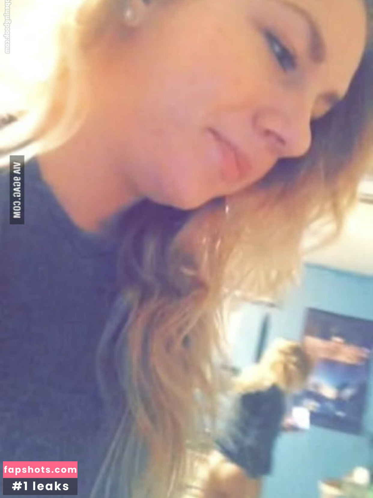 Courtney Miller gallery photo #301