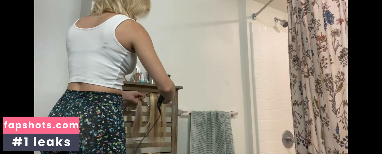 Courtney Miller gallery photo #339