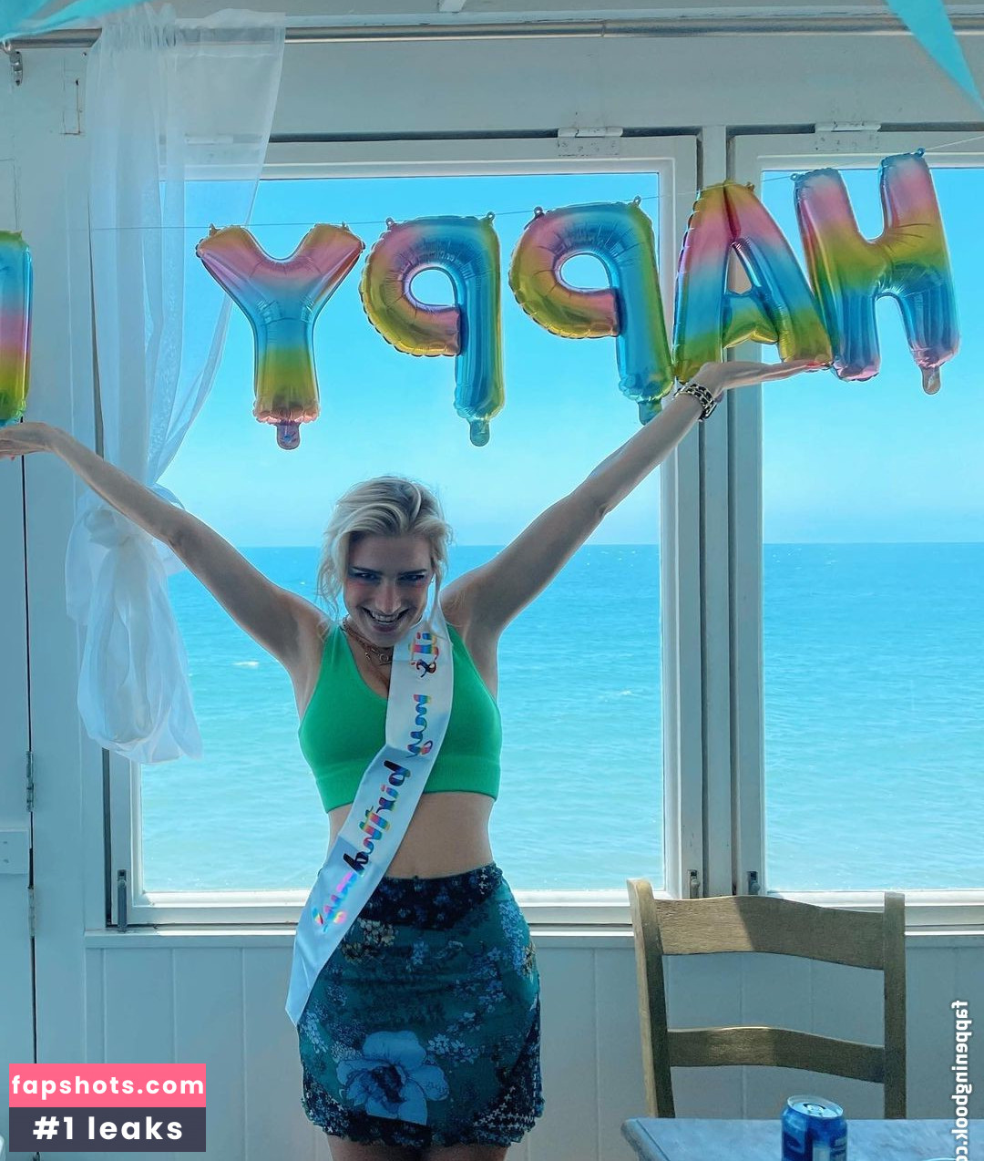 Courtney Miller gallery photo #373