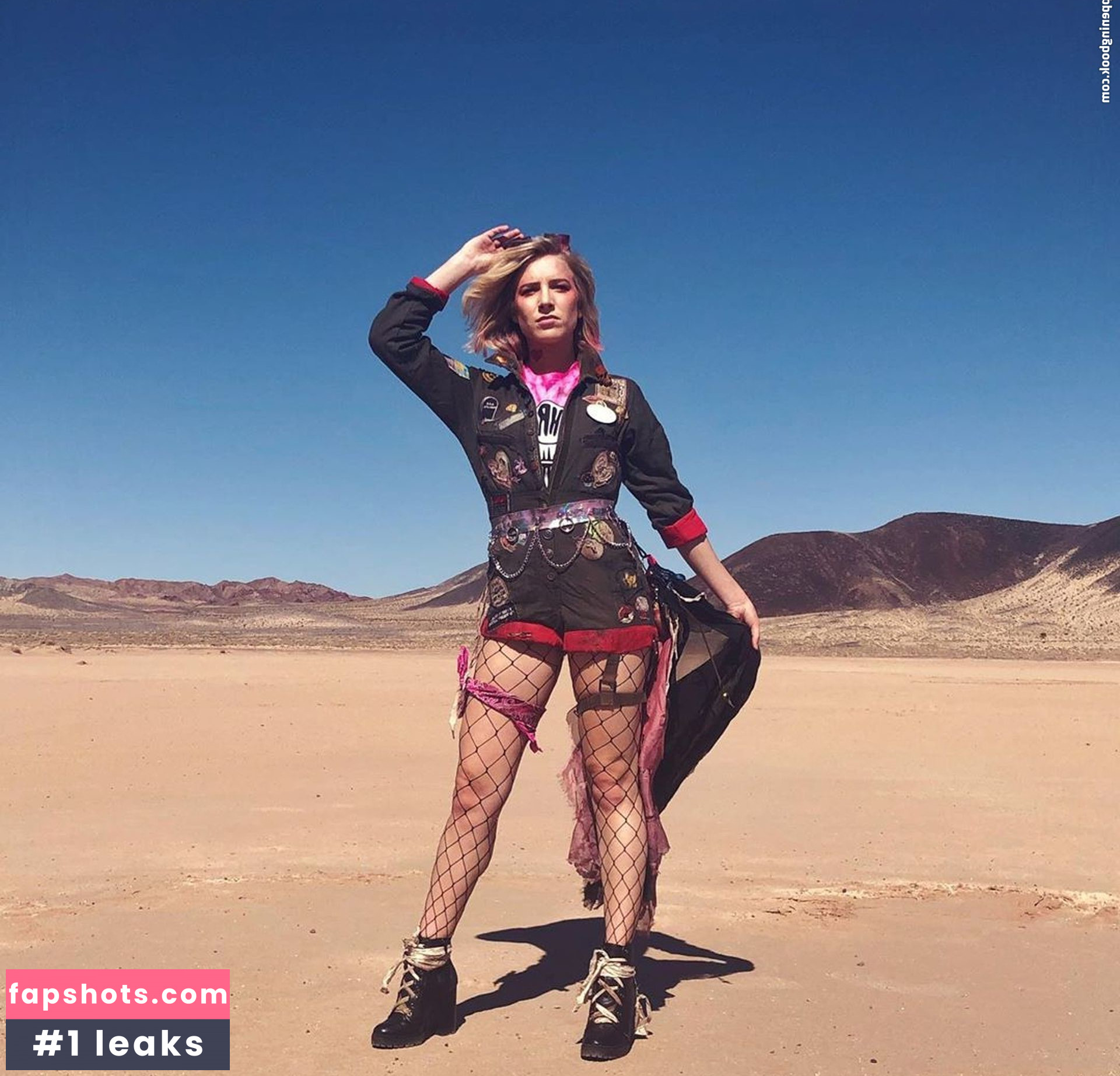 Courtney Miller gallery photo #457