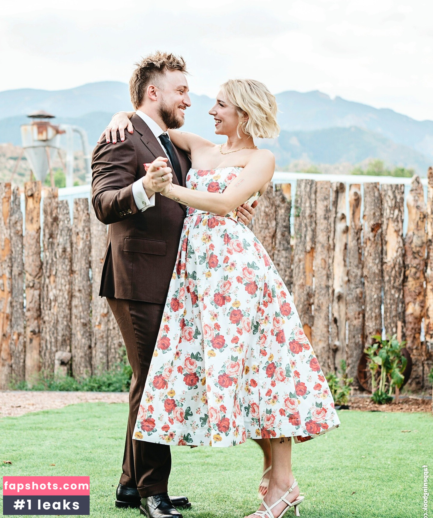 Courtney Miller gallery photo #68