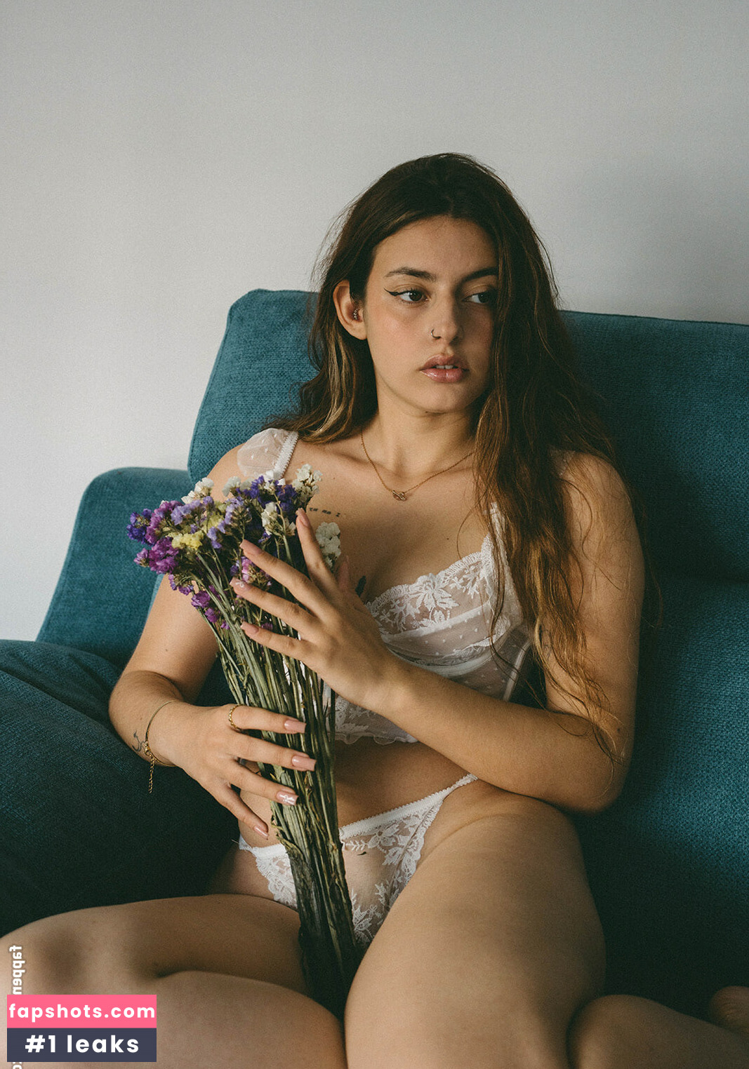 Courtney Miller gallery photo #77