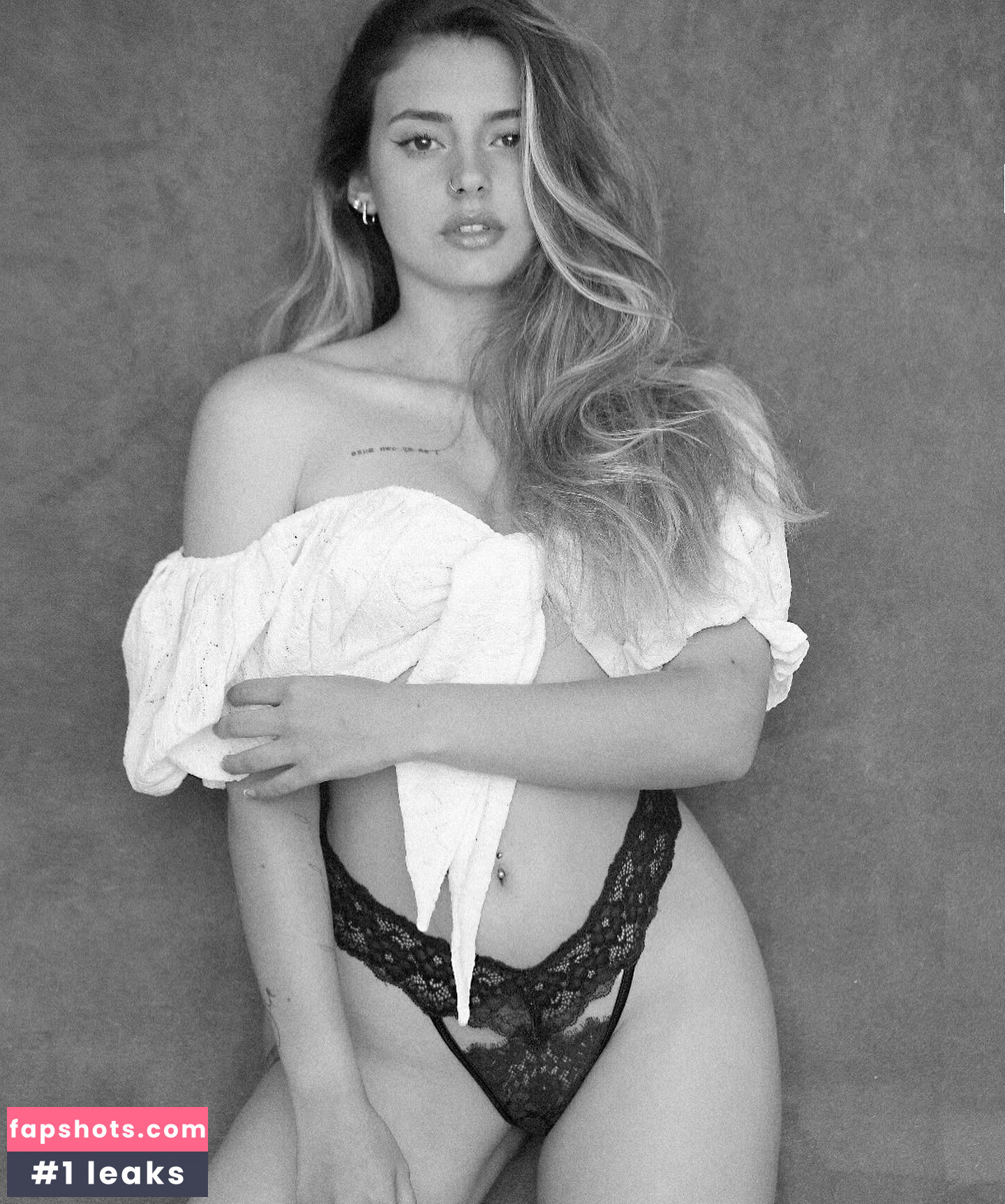 Courtney Miller gallery photo #86