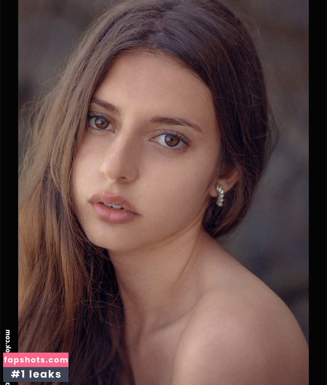 Courtney Miller gallery photo #90