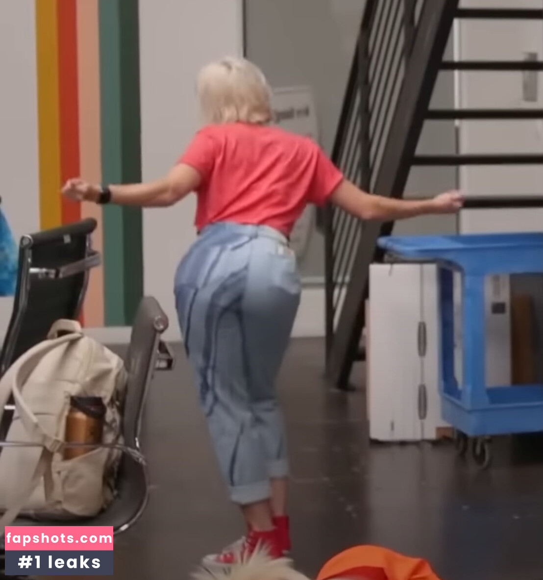 Courtney Miller gallery photo #97