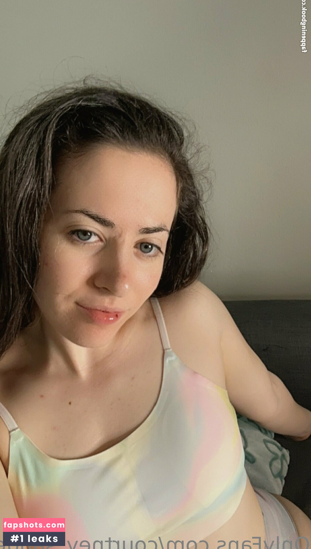 courtney_sanderson gallery photo #16