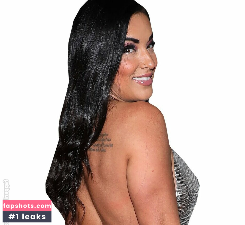 Courtney Tillia gallery photo #14