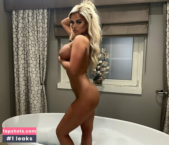 CourtneyDoyle gallery photo #13