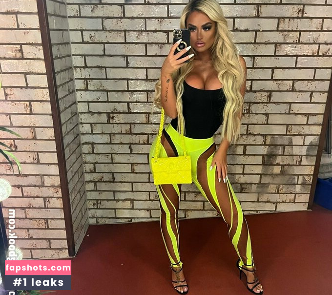 CourtneyDoyle gallery photo #4