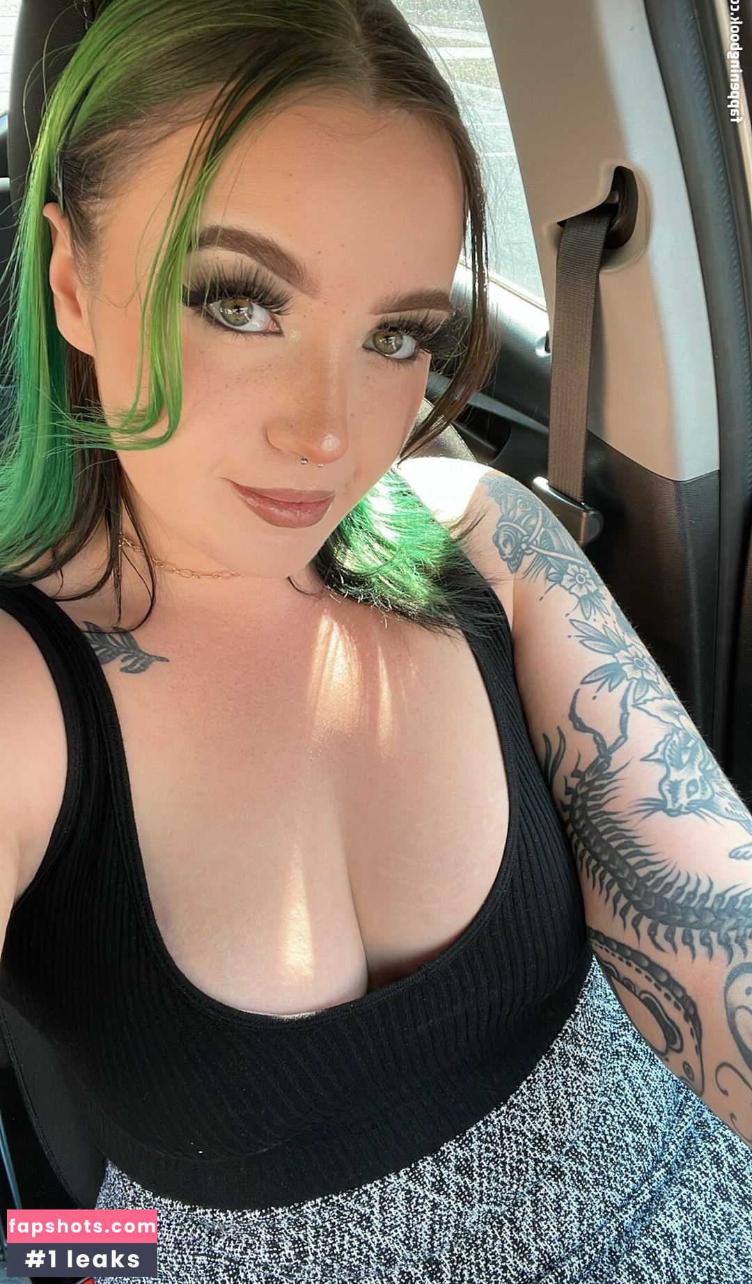 Cowbodytakemeaway gallery photo #2