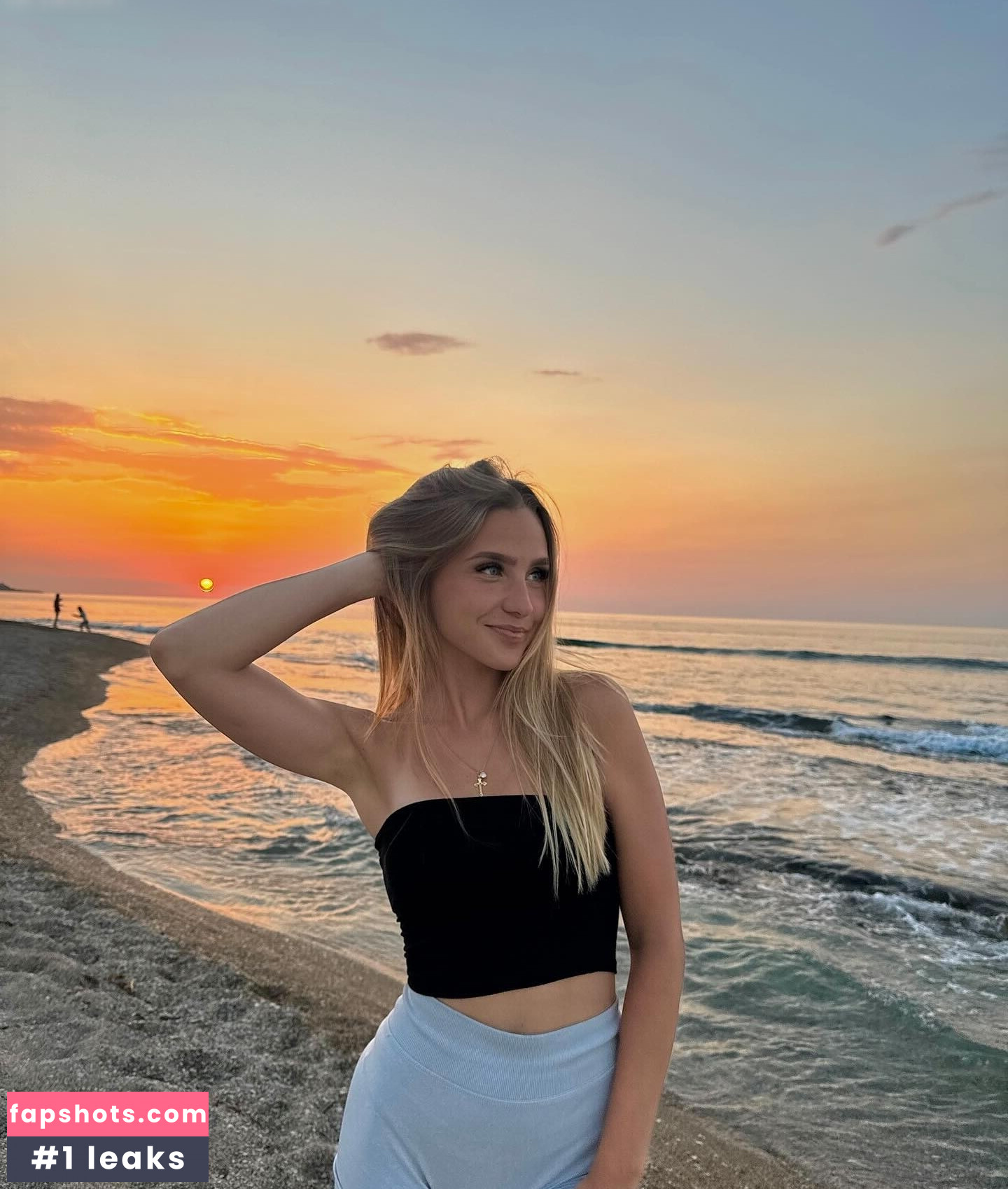 Crazy Chantii gallery photo #2