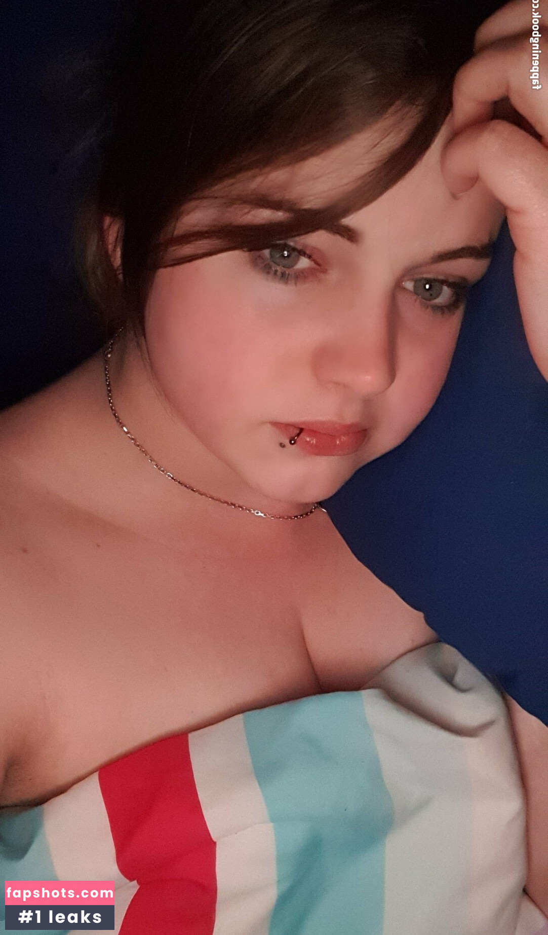 crazy_curvy_melii gallery photo #31