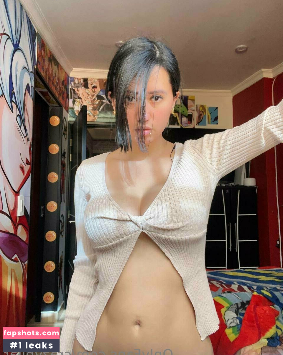 crazypilar nude babe gallery