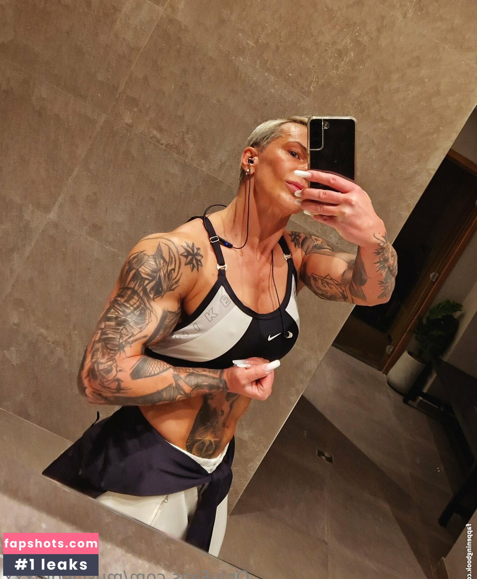 crazyxbody gallery photo #113