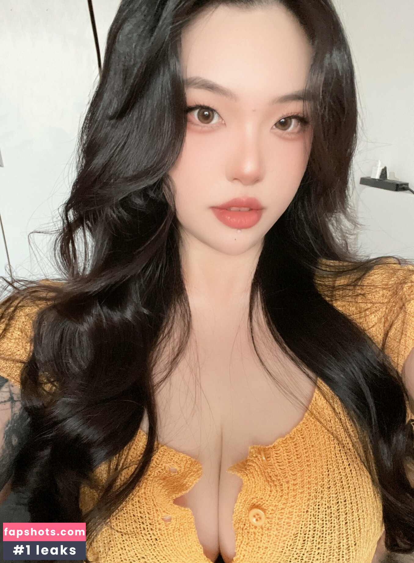 Cream_m0_0m gallery photo #3