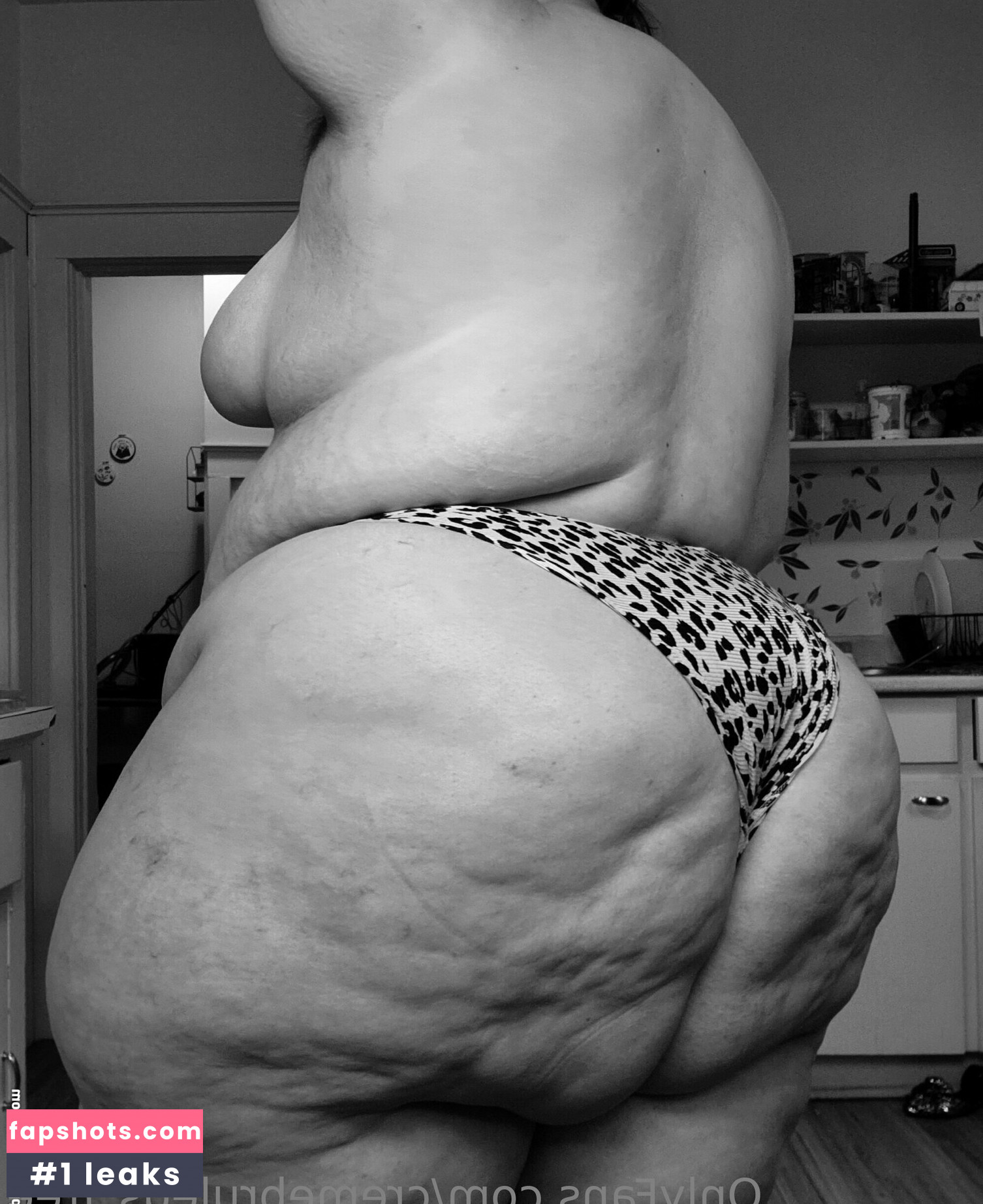 cremebrulegs_free gallery photo #10