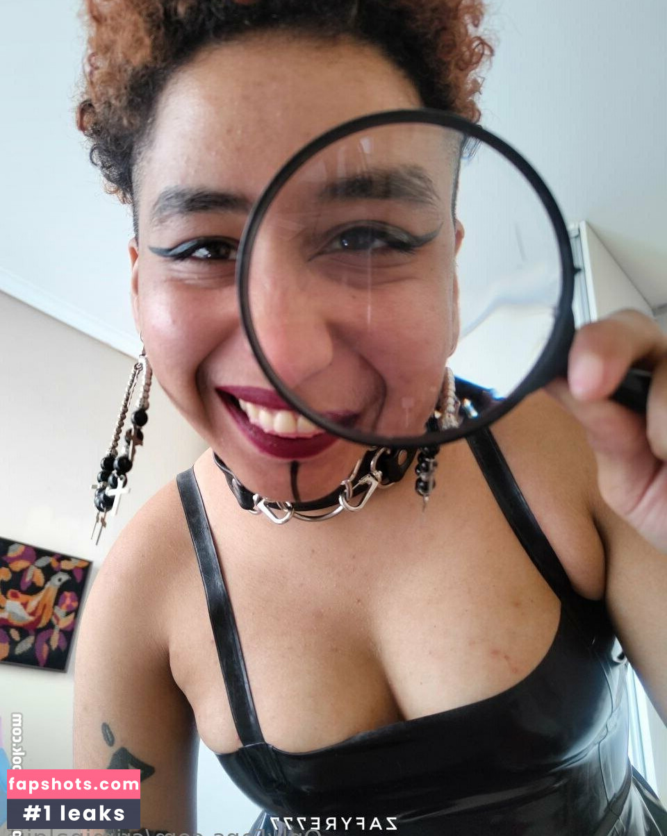 criminalgirl gallery photo #17