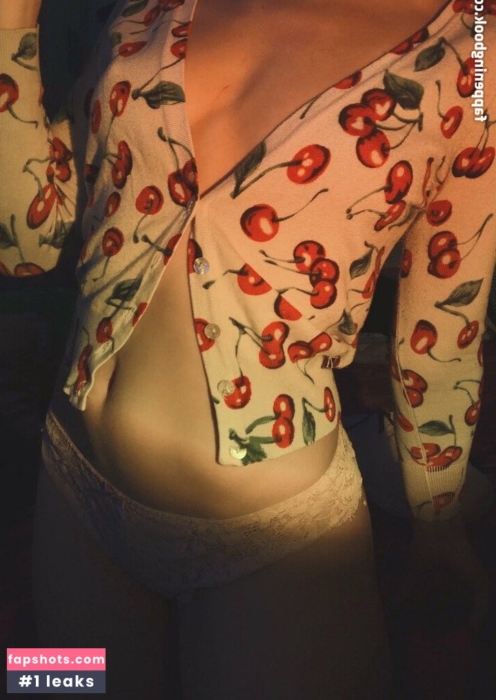 Cringemarry gallery photo #12