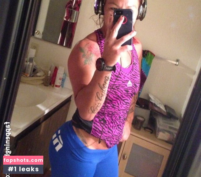 Cris Cyborg gallery photo #8