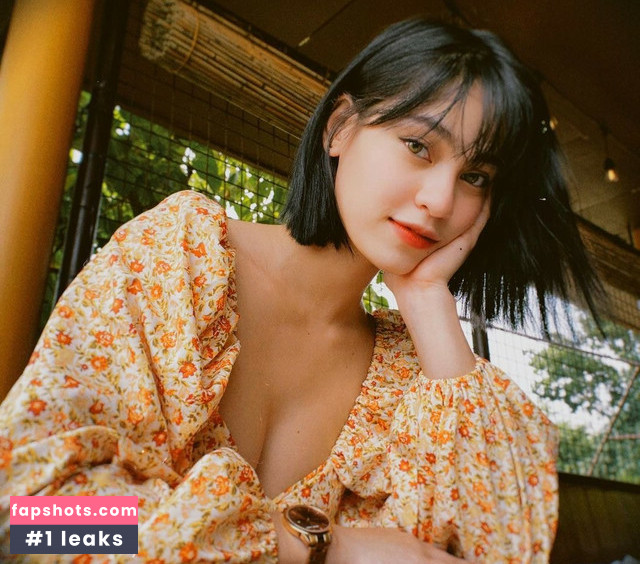 Criselda Alvarez gallery photo #80