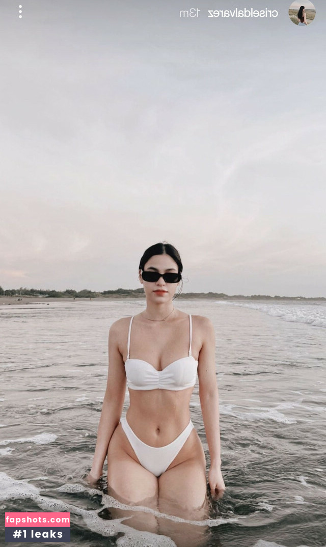 Criselda Alvarez gallery photo #85